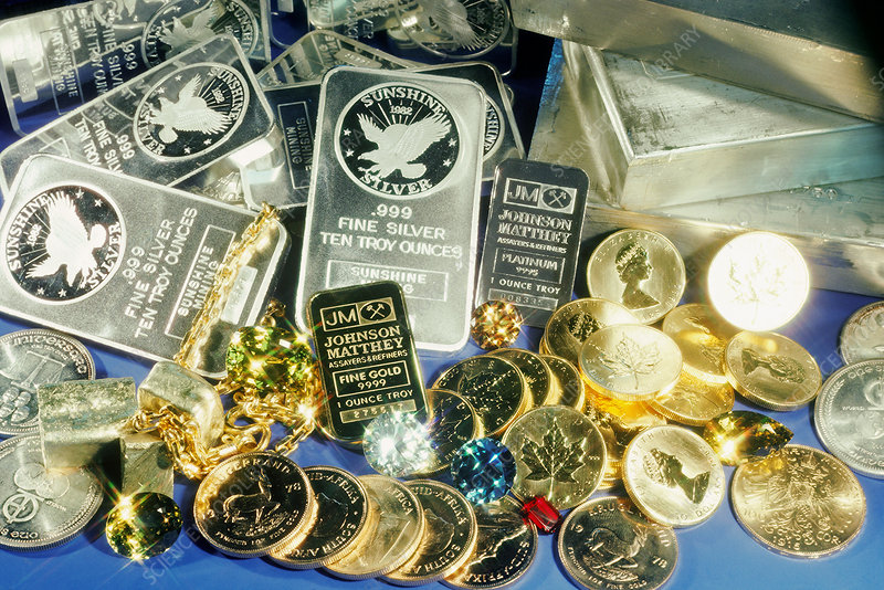 Designer Home Decor Crafted With Precious Metals And Stones